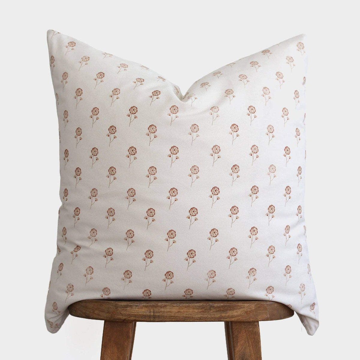 Buttercup - 18" | 22" | 26"