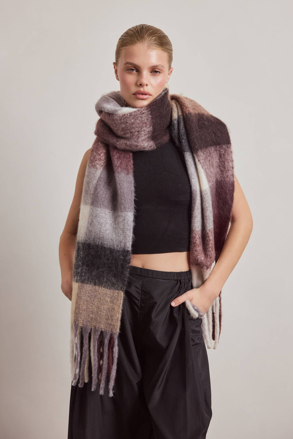 The Reykjavik Scarf - Dark Berry