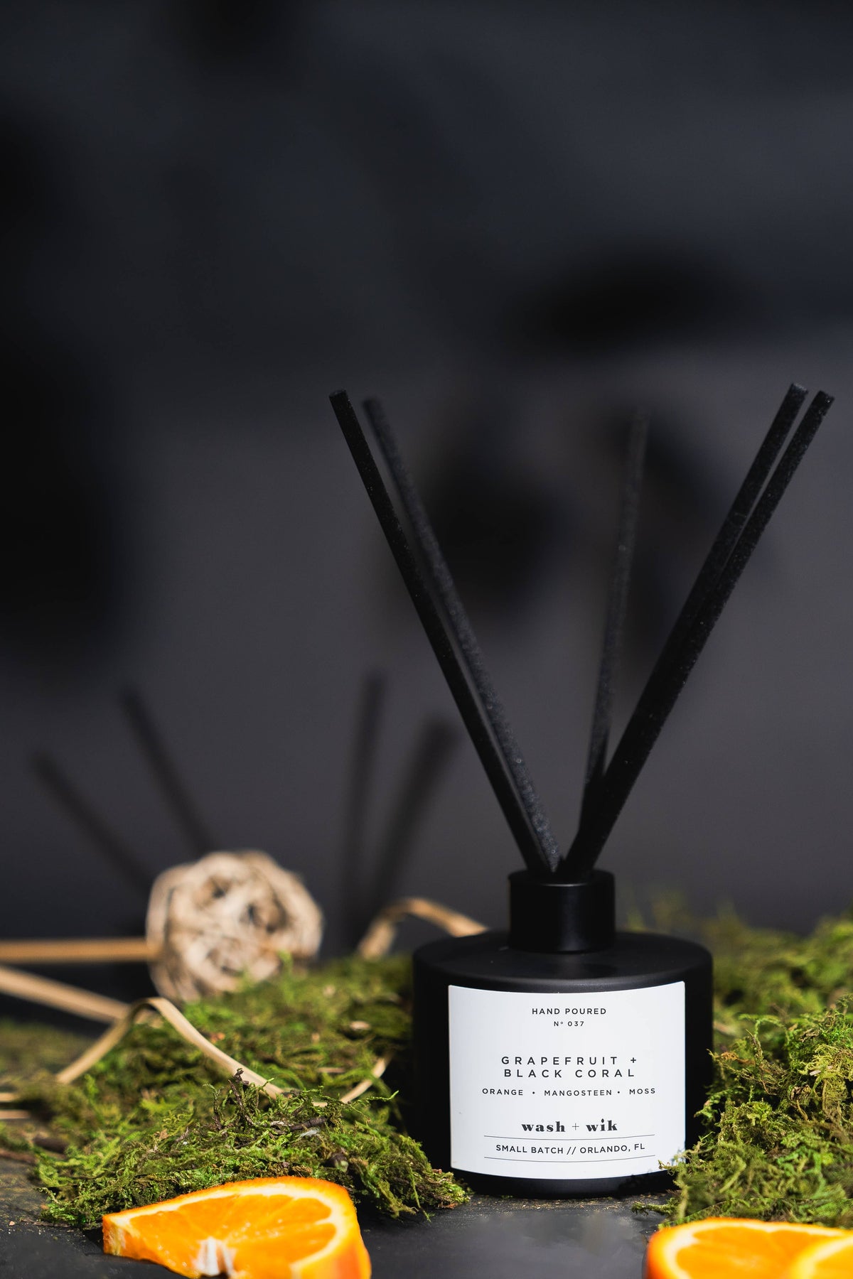 Grapefruit Black Coral - 4oz Black Reed Diffuser
