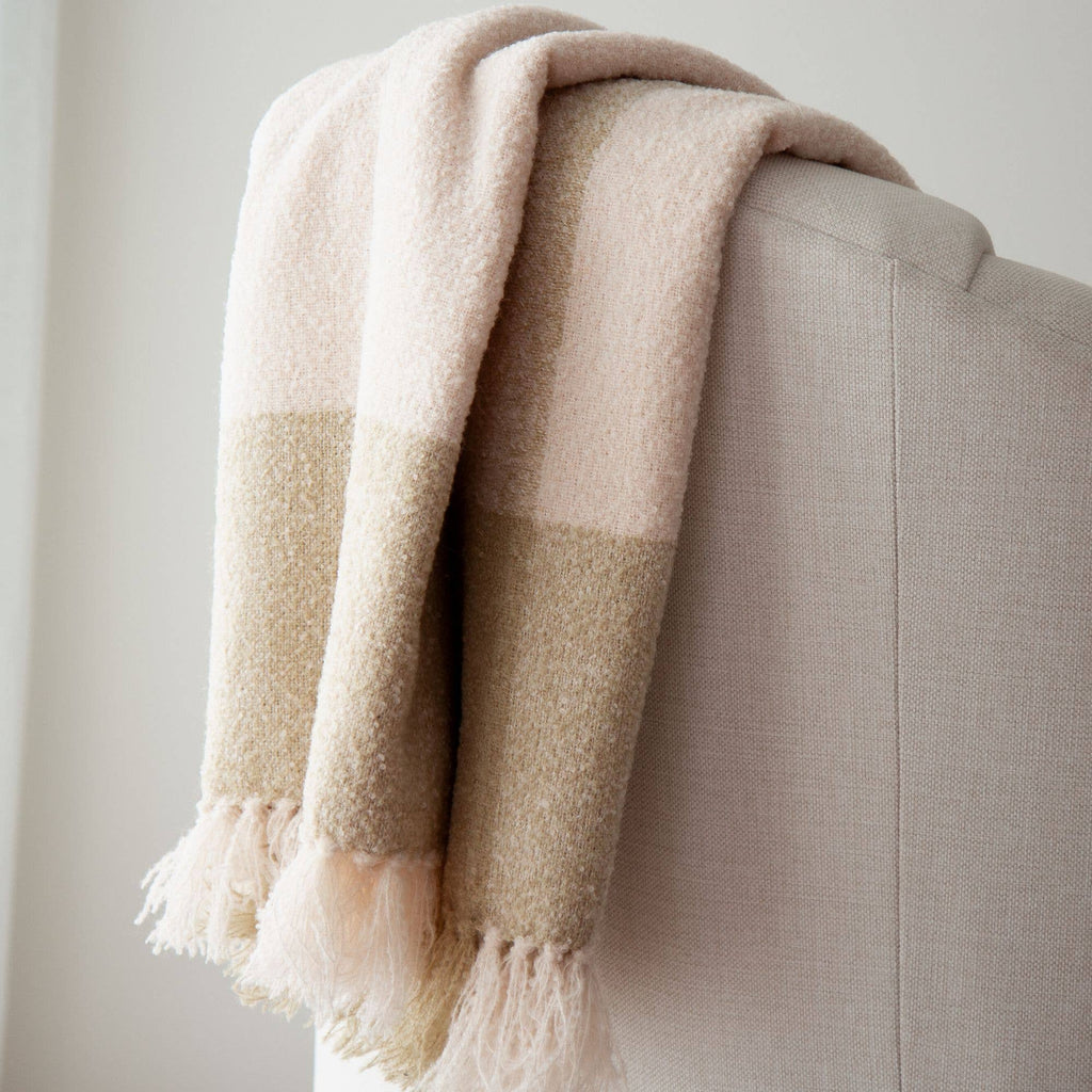 Oden Textured Boucle Throw – Soft, Cozy, and Decorative