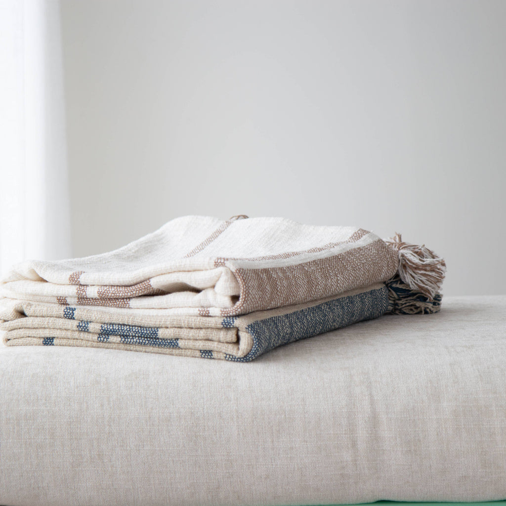 Rebecca's Grainsack Throw – Classic Vintage-Style Blanket