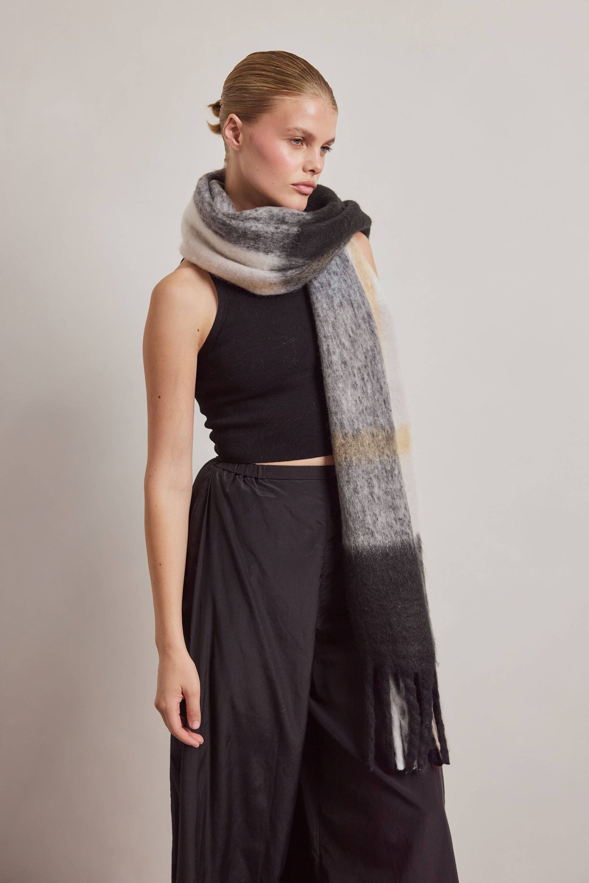 The Stockholm Scarf - The Arctic