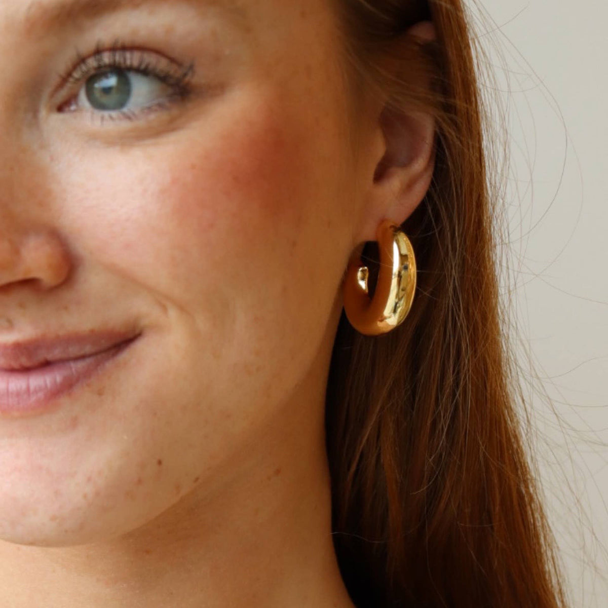 Valerie Hoops
