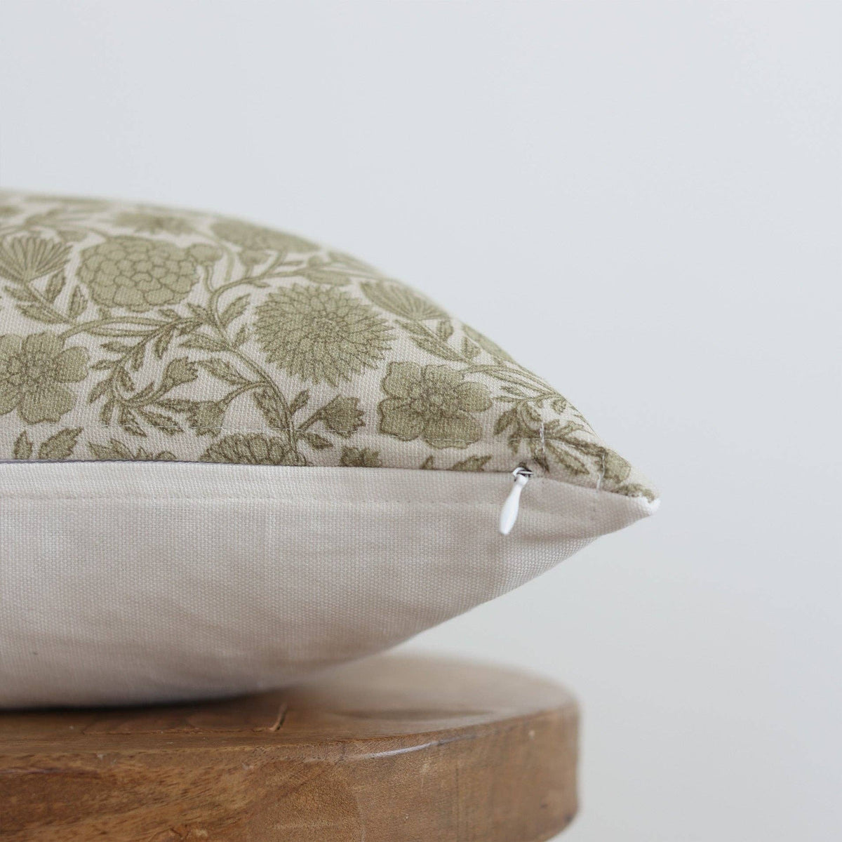 Gracie in Green - Lumbar - 12x20" | 12x40"