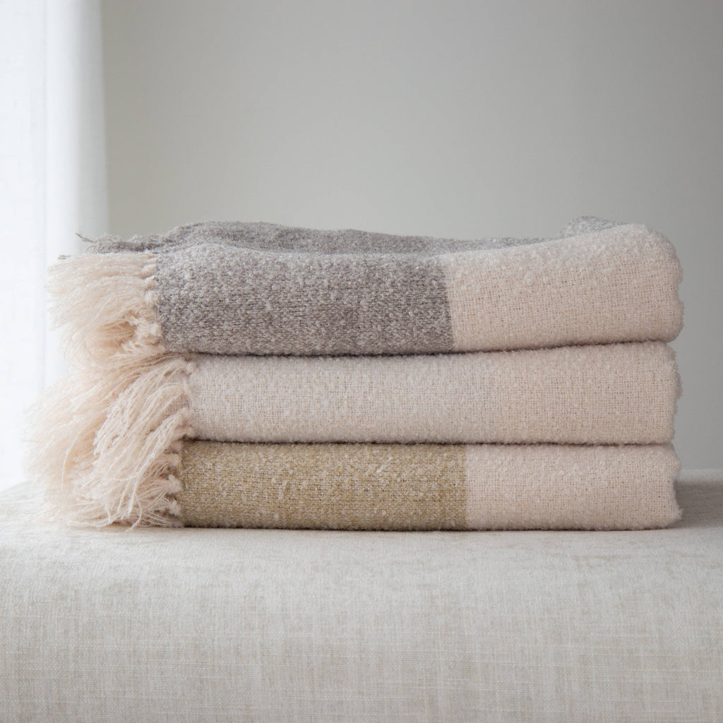 Oden Textured Boucle Throw – Soft, Cozy, and Decorative