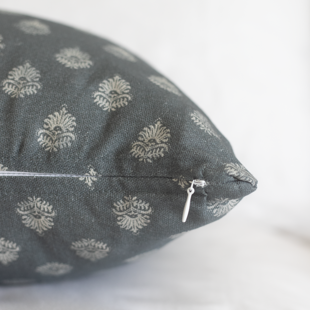 Clay Vintage in Blue Lumbar - 12x20" | 12x40"