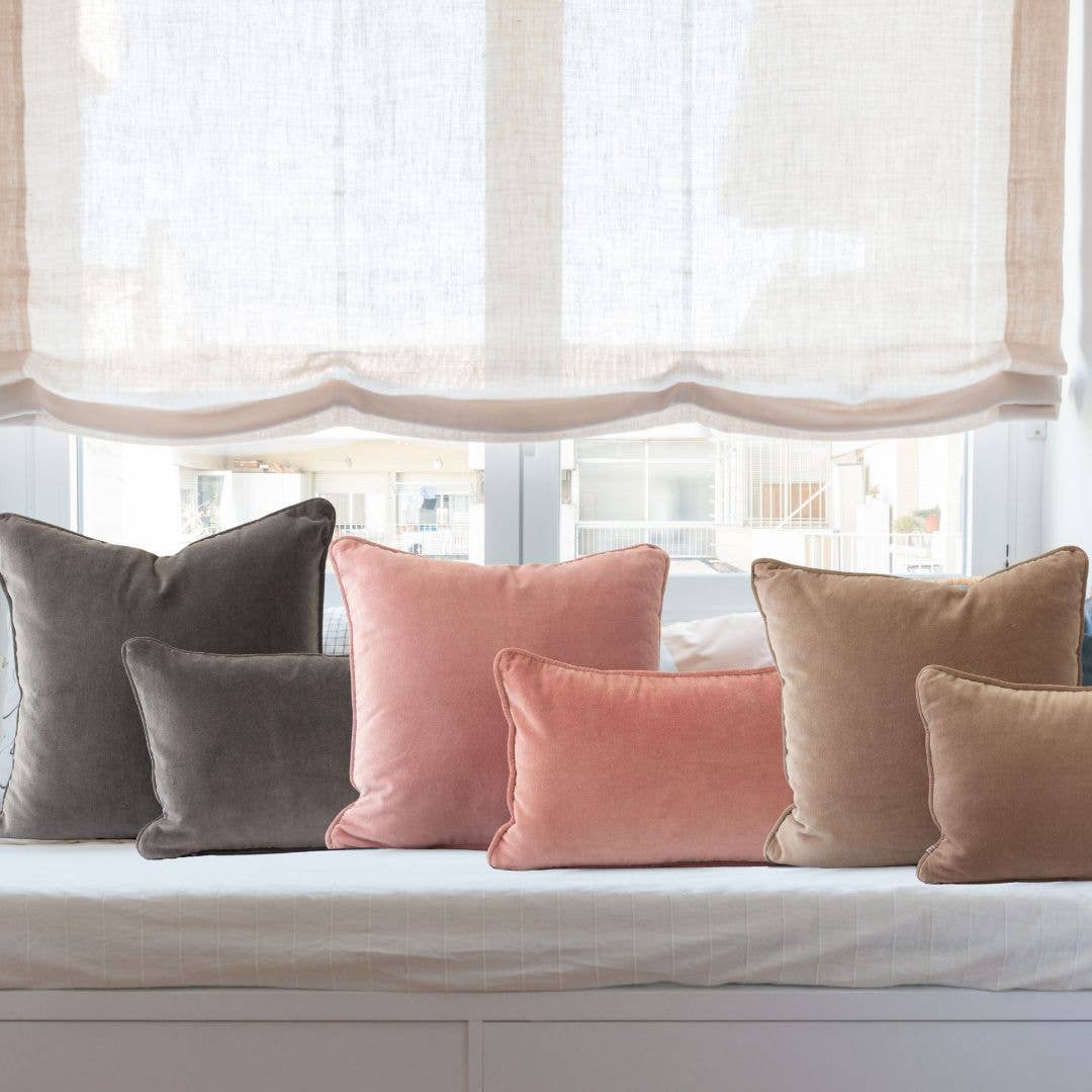 Vivianna Velvet Pillow Cover – Luxurious Soft Decorative