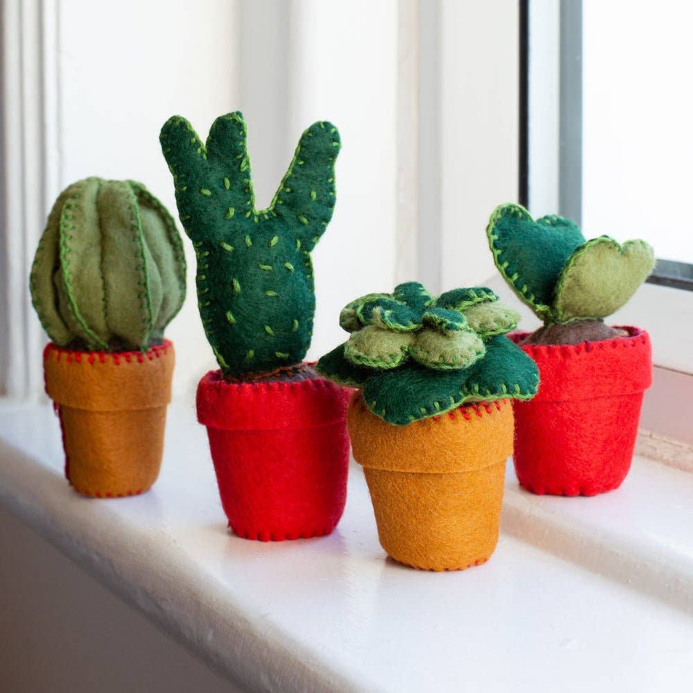 Felt Craft Kit - Easy Care Cactus