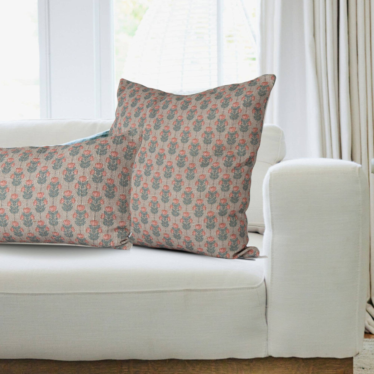 Zenni Vintage Petite Floral Pillow Cover in Oatmeal