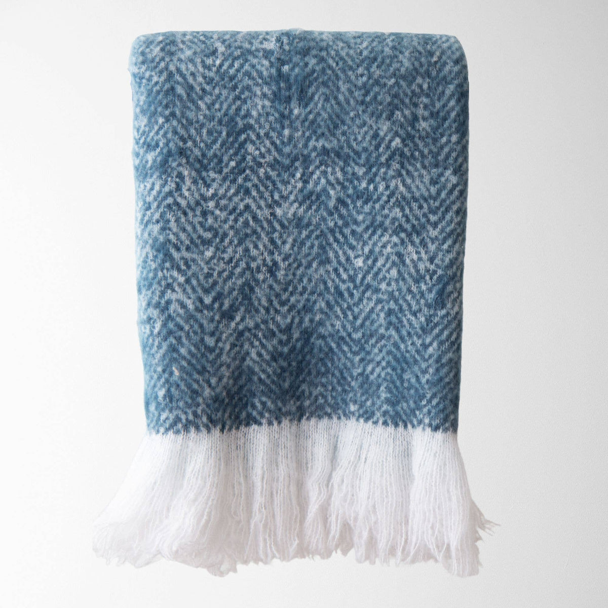 Ella Herringbone Brushed Throw– Soft, Stylish and home decor