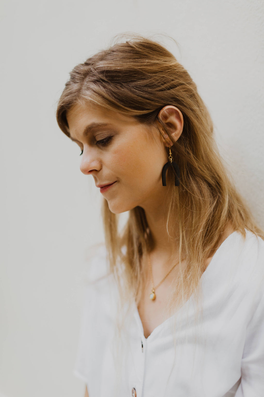 Arcadin Earrings (Horn)