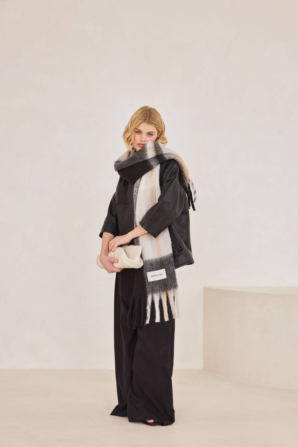 The Stockholm Scarf - The Arctic