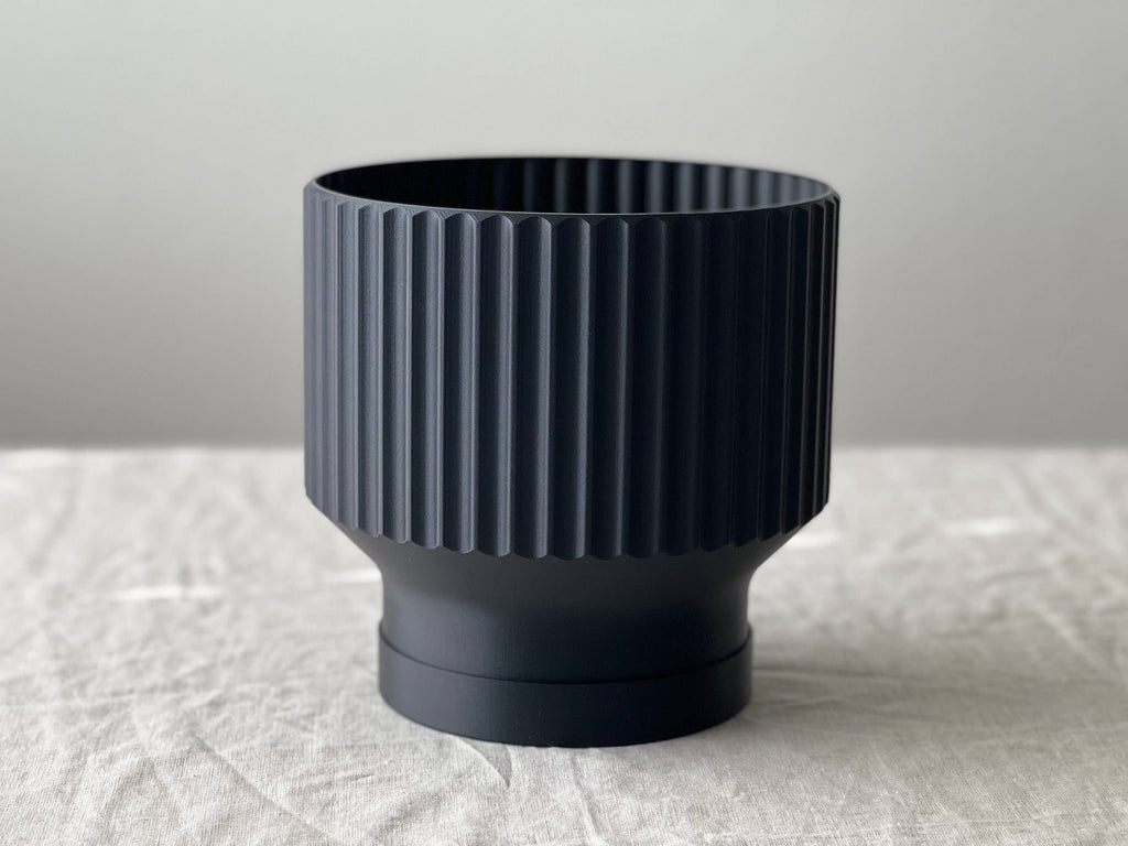 Lightweight Planter Pot | Black | 4", 6" and 8" Sizes