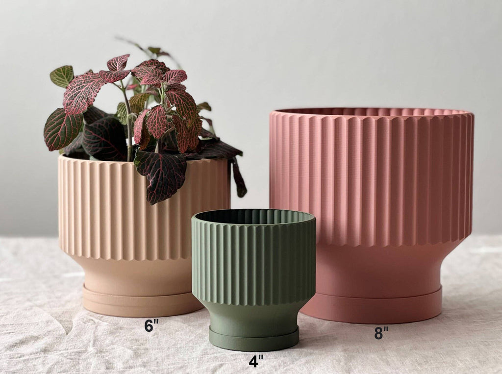 Lightweight Planter Pot | Black | 4", 6" and 8" Sizes