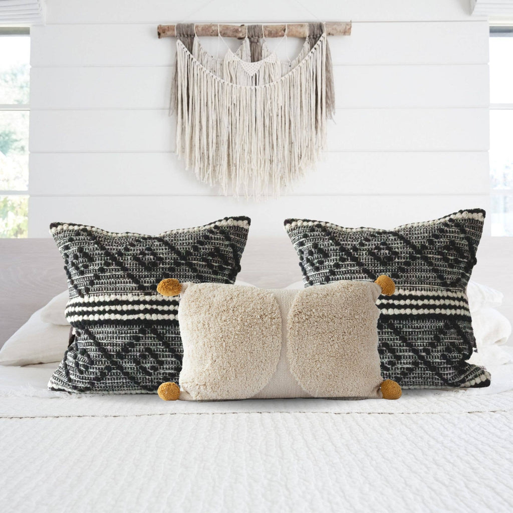 Naomi Variegated Pillow Cover