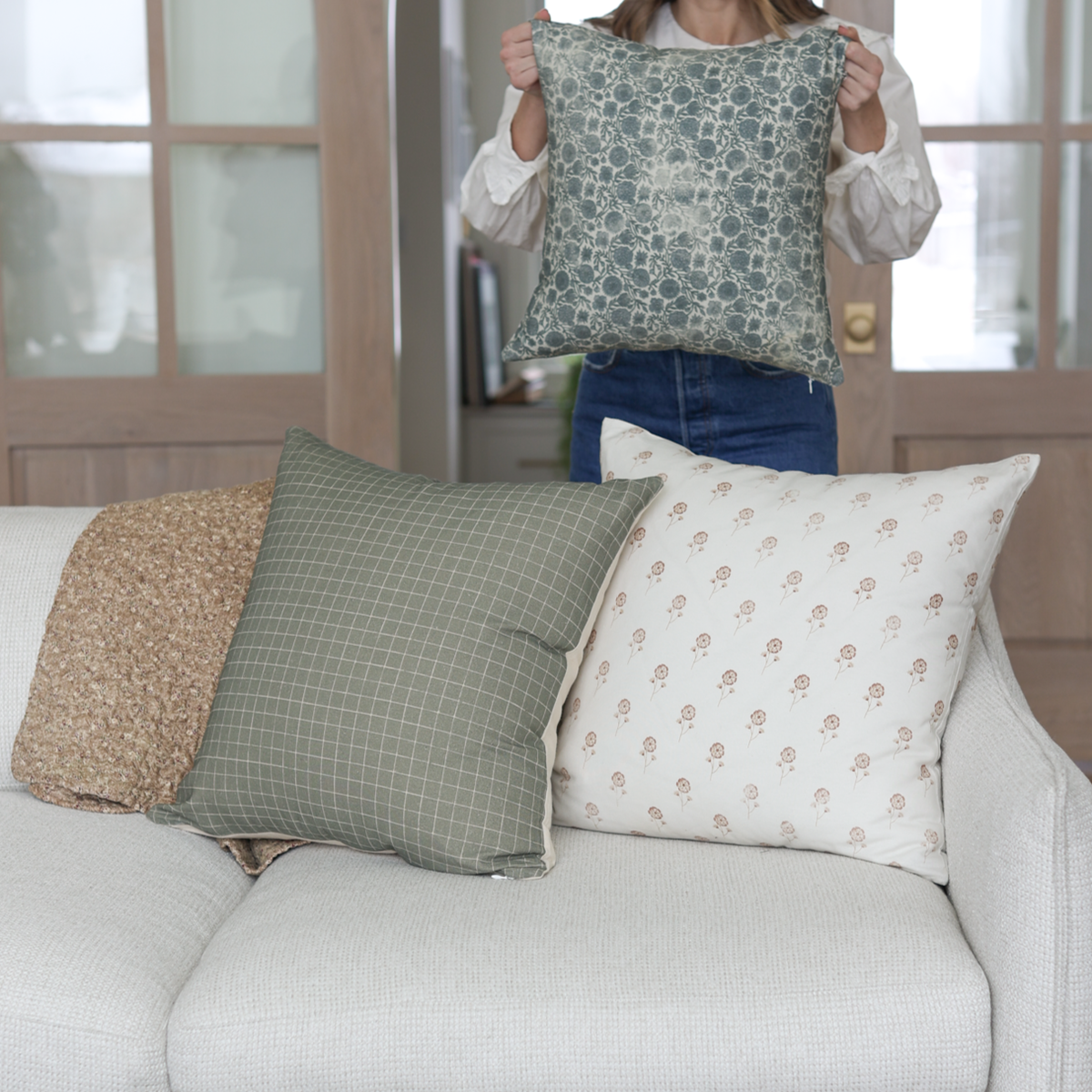 Wells Grid in Moss - 18" | 20" |  22" | 24" | 26"