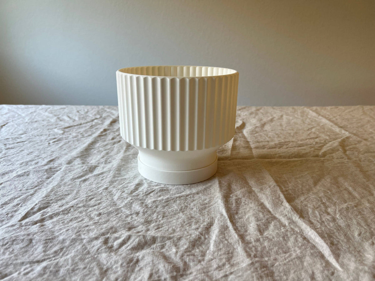 Lightweight Planter Pot | White | 4", 6" and 8" Sizes