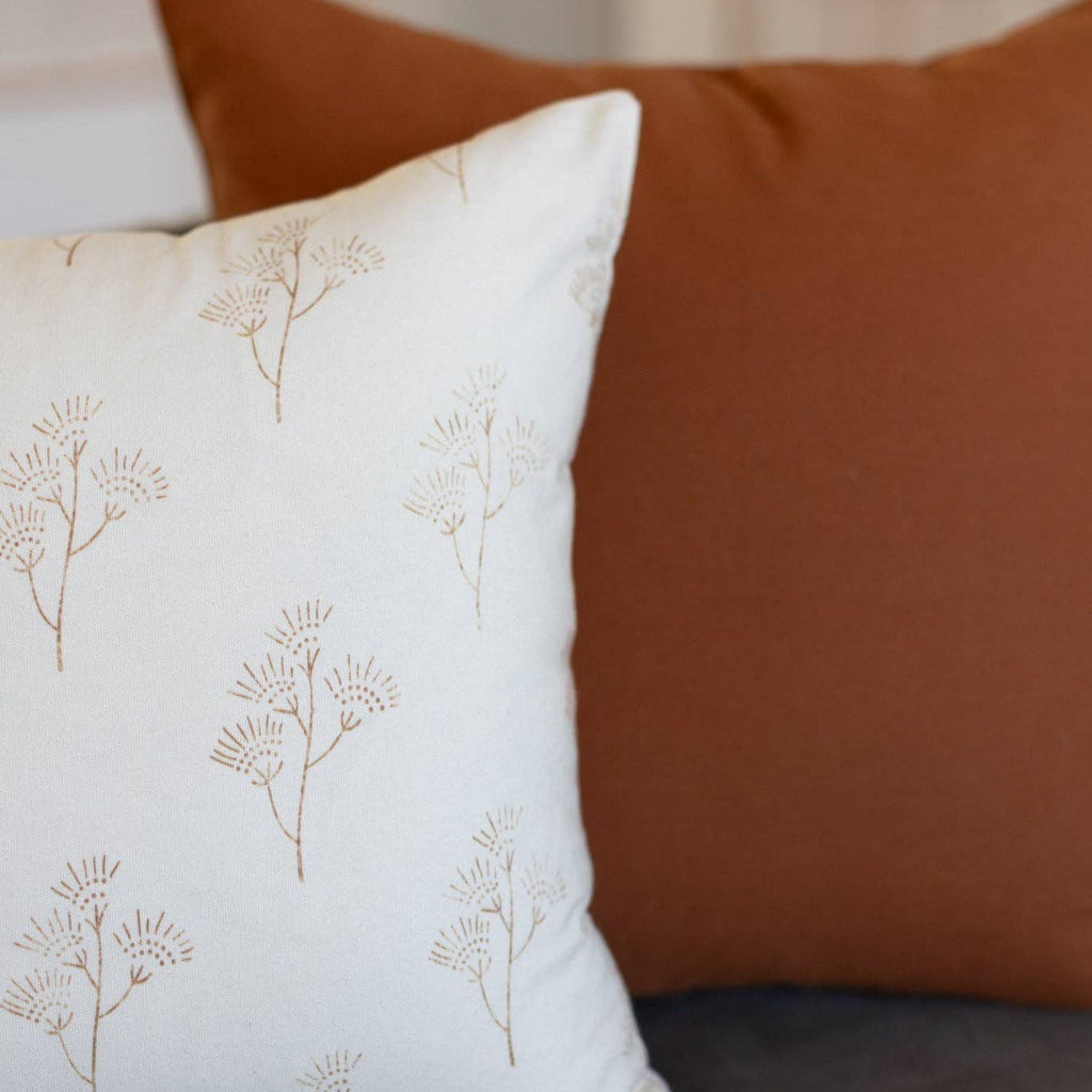 Thistle - 18" | 22"