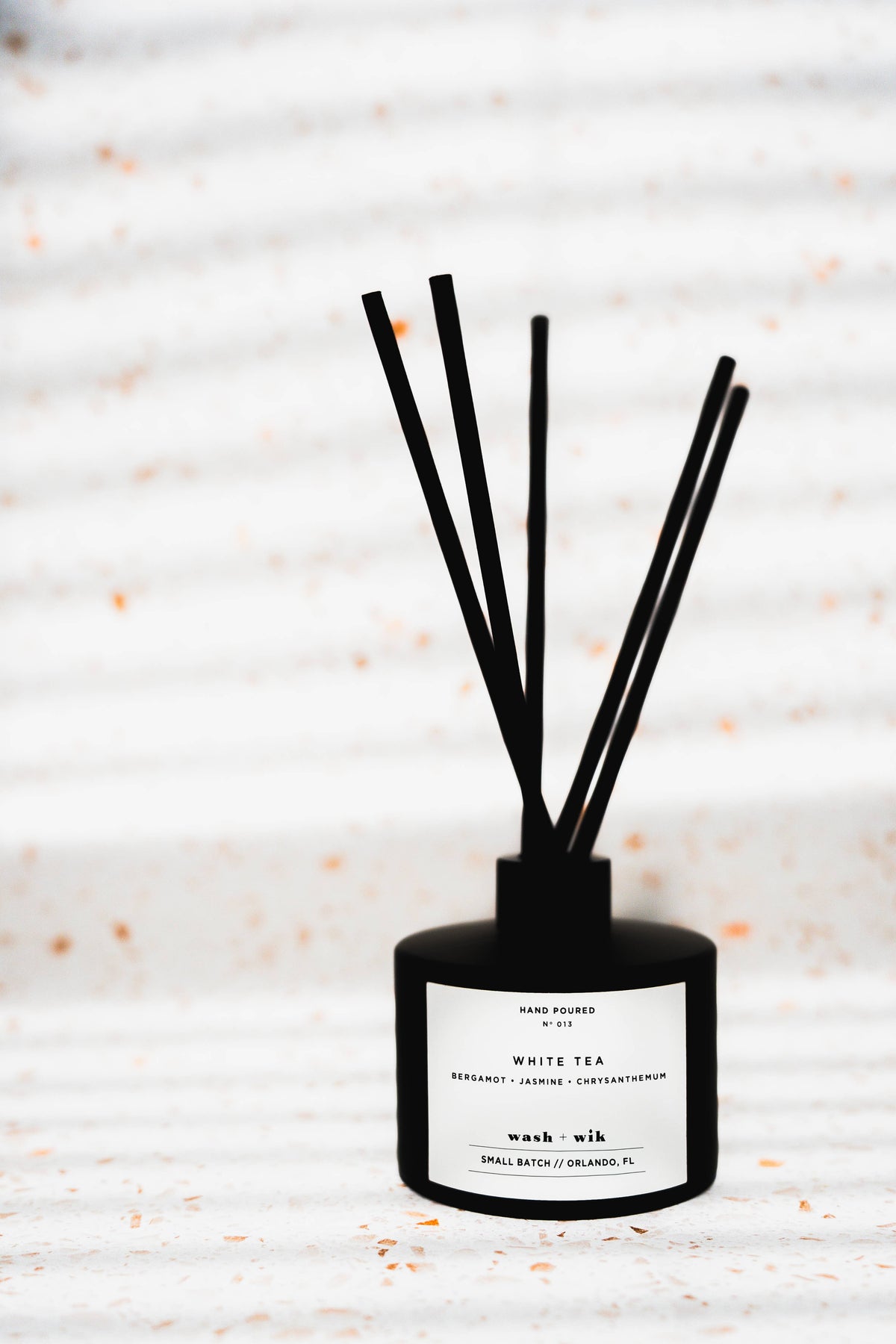 White Tea - 4oz Black Reed Diffuser