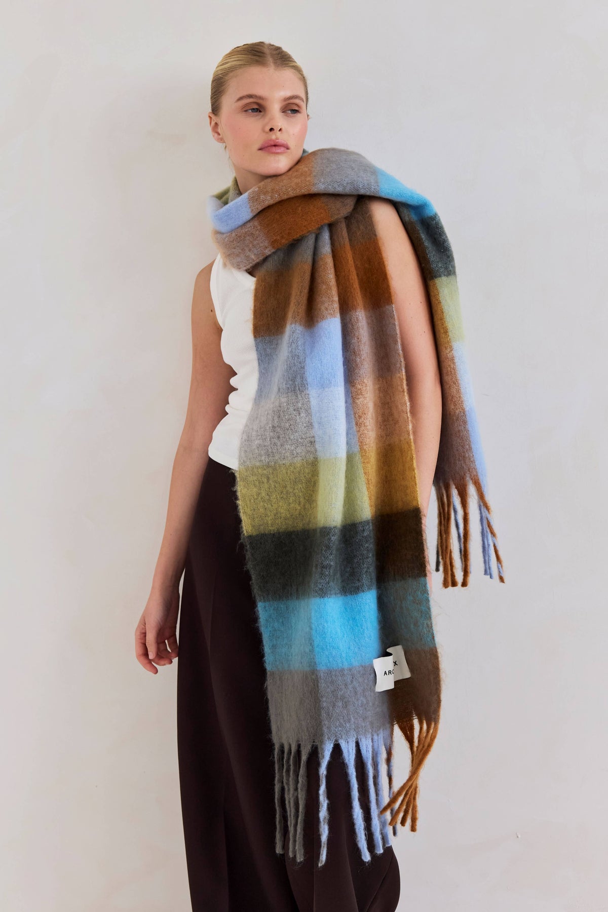 The Reykjavik Scarf - Blue/Orange