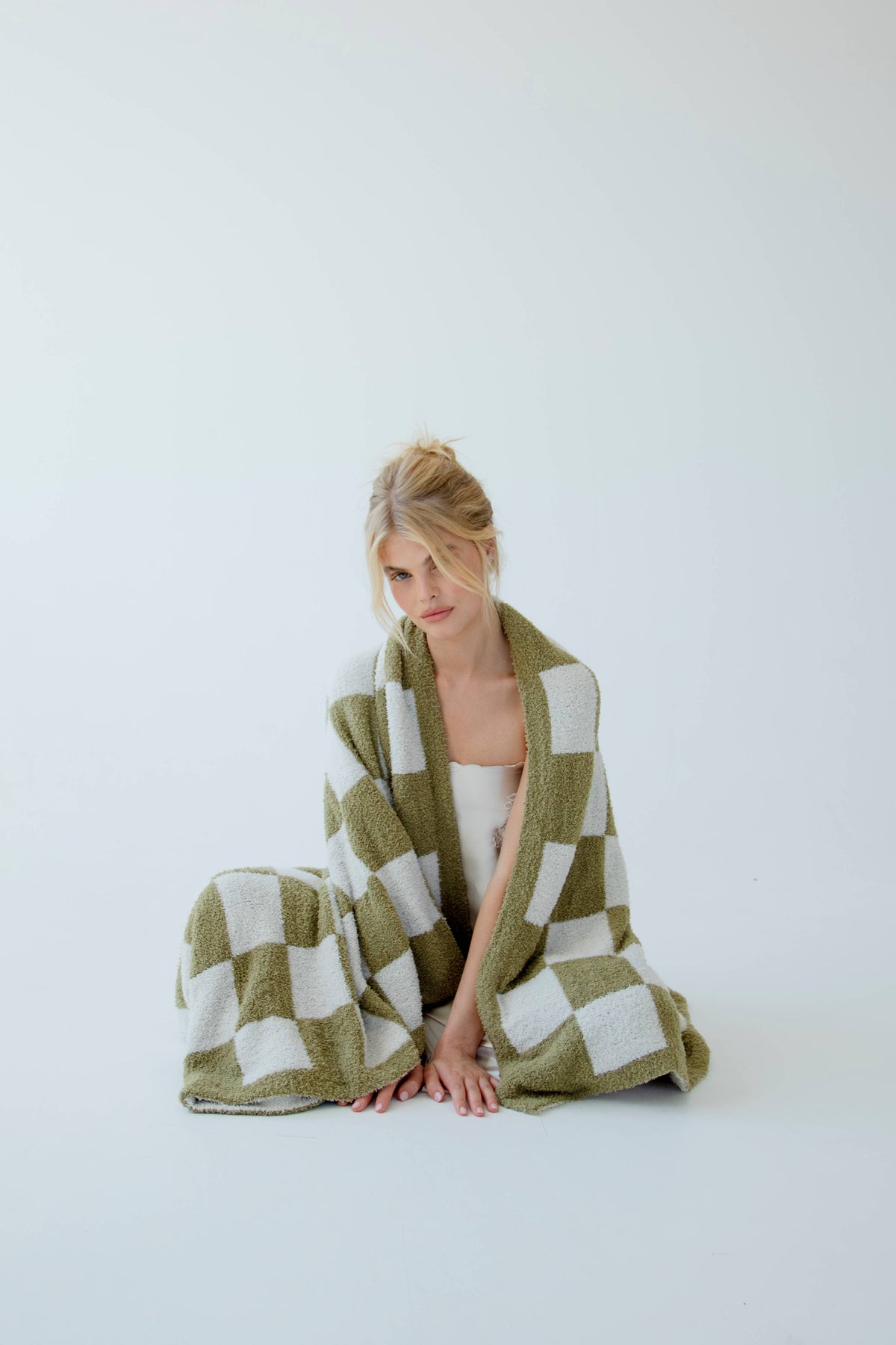 The Teddy Throw - Khaki Check